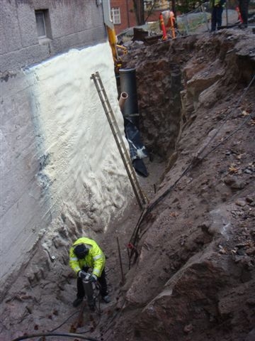 Příklad aplikace hydraulického klínu